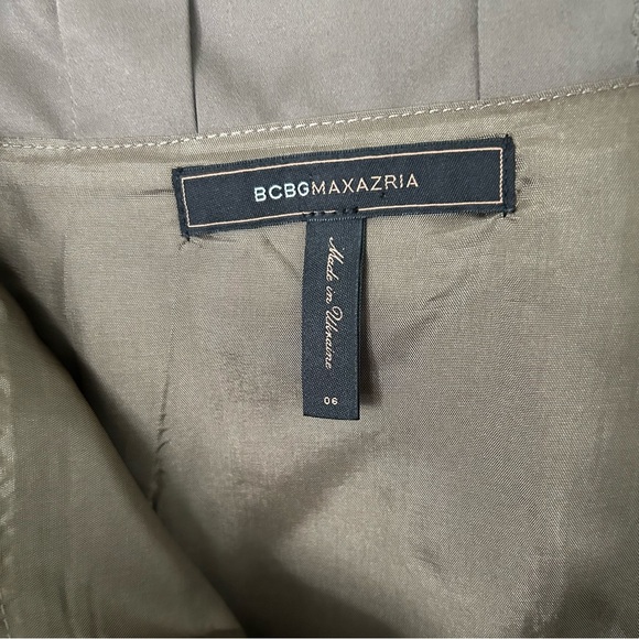 BCBG Pleated Tulip Skirt - Picture 4 of 5